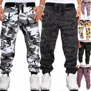 Men's camouflage cargo jogger sweatpants with elastic waist and multiple pockets