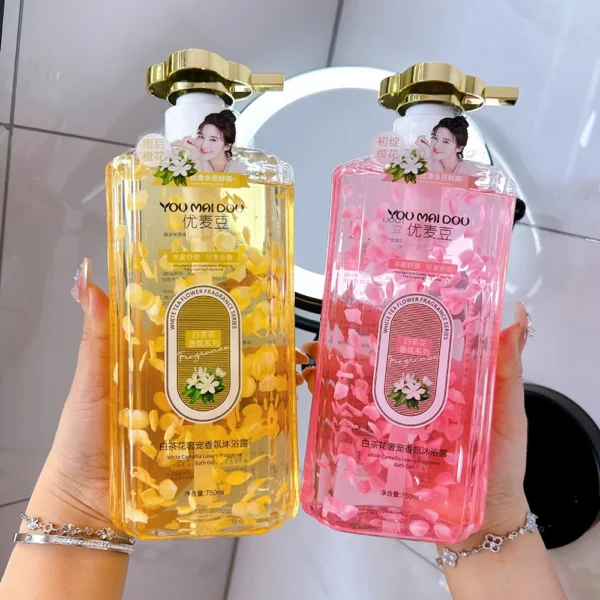 White Camellia Luxury Petal Shower Gel & Moisturizing Pet Wash